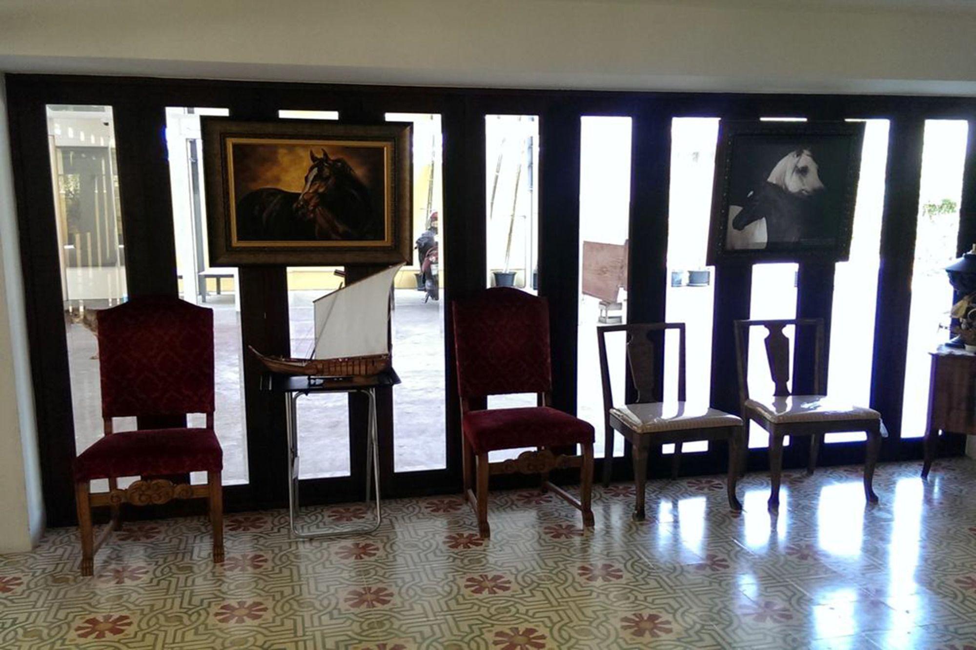 Lertnimit Boutique Hotel HHQ Buitenkant foto