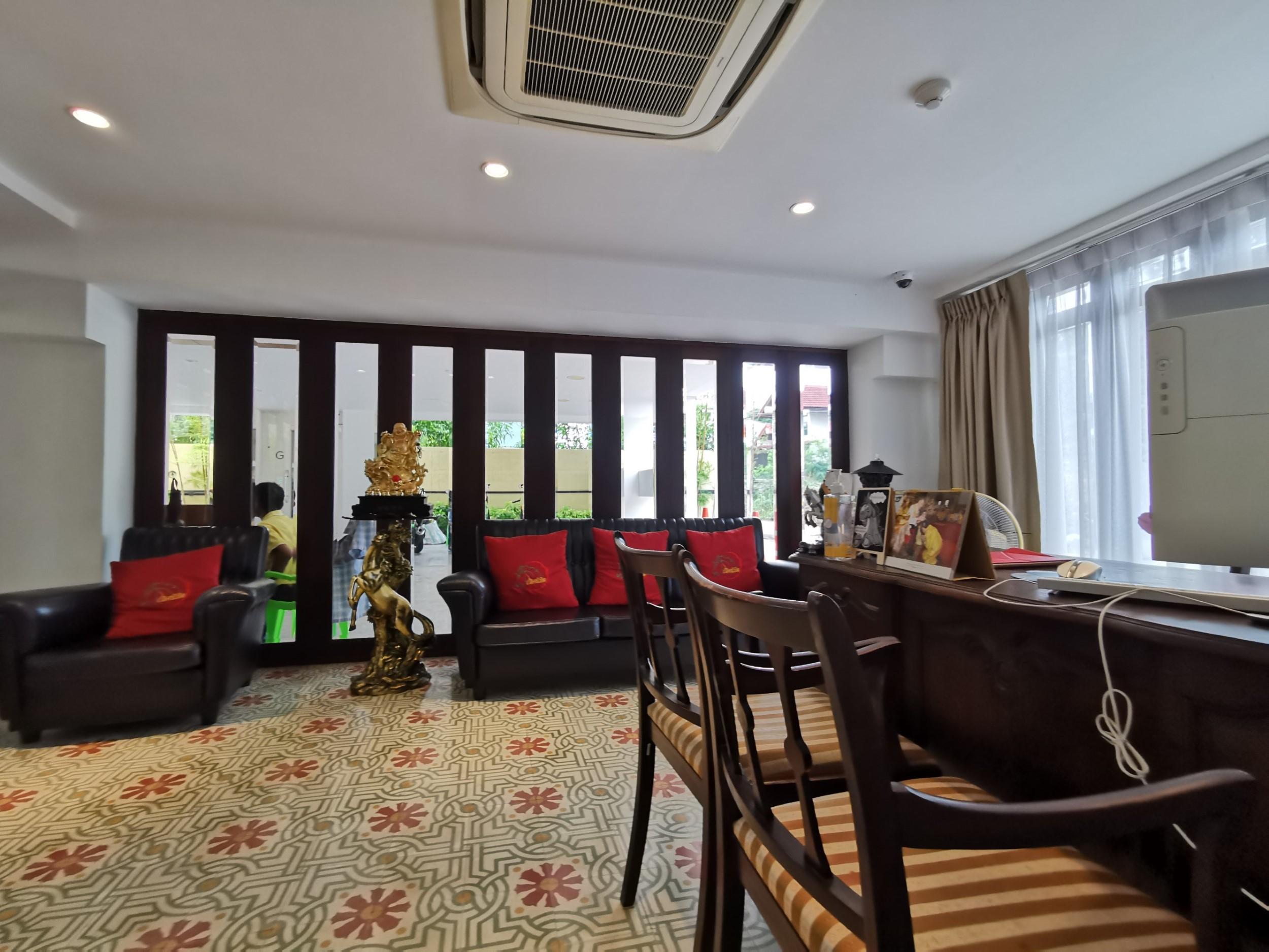 Lertnimit Boutique Hotel HHQ Buitenkant foto