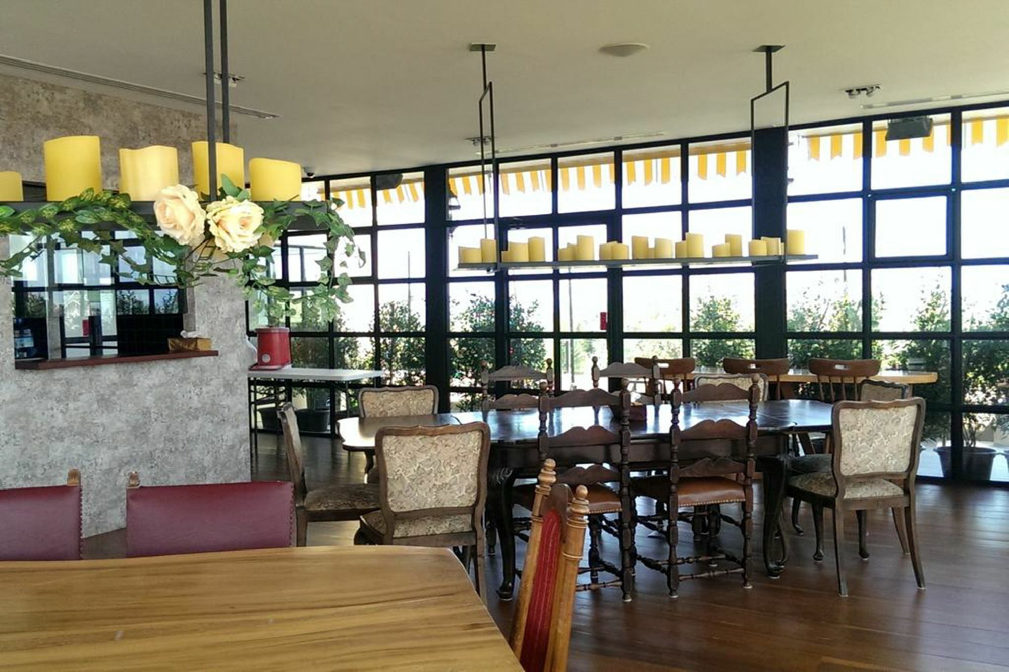 Lertnimit Boutique Hotel HHQ Buitenkant foto